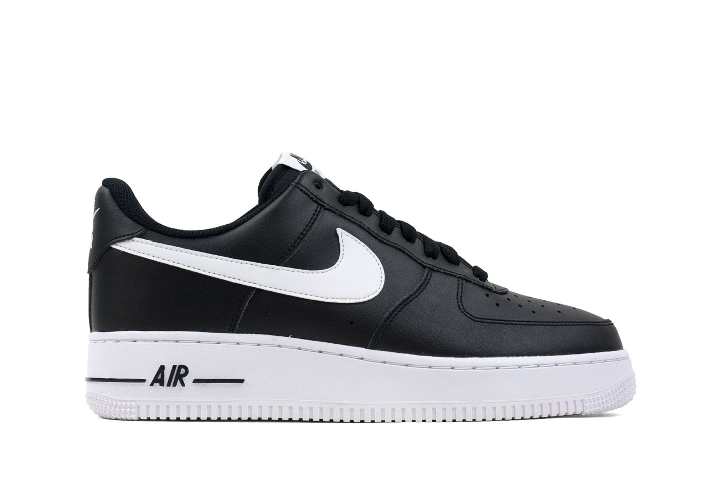 white & black air force 1 07 an20 trainers