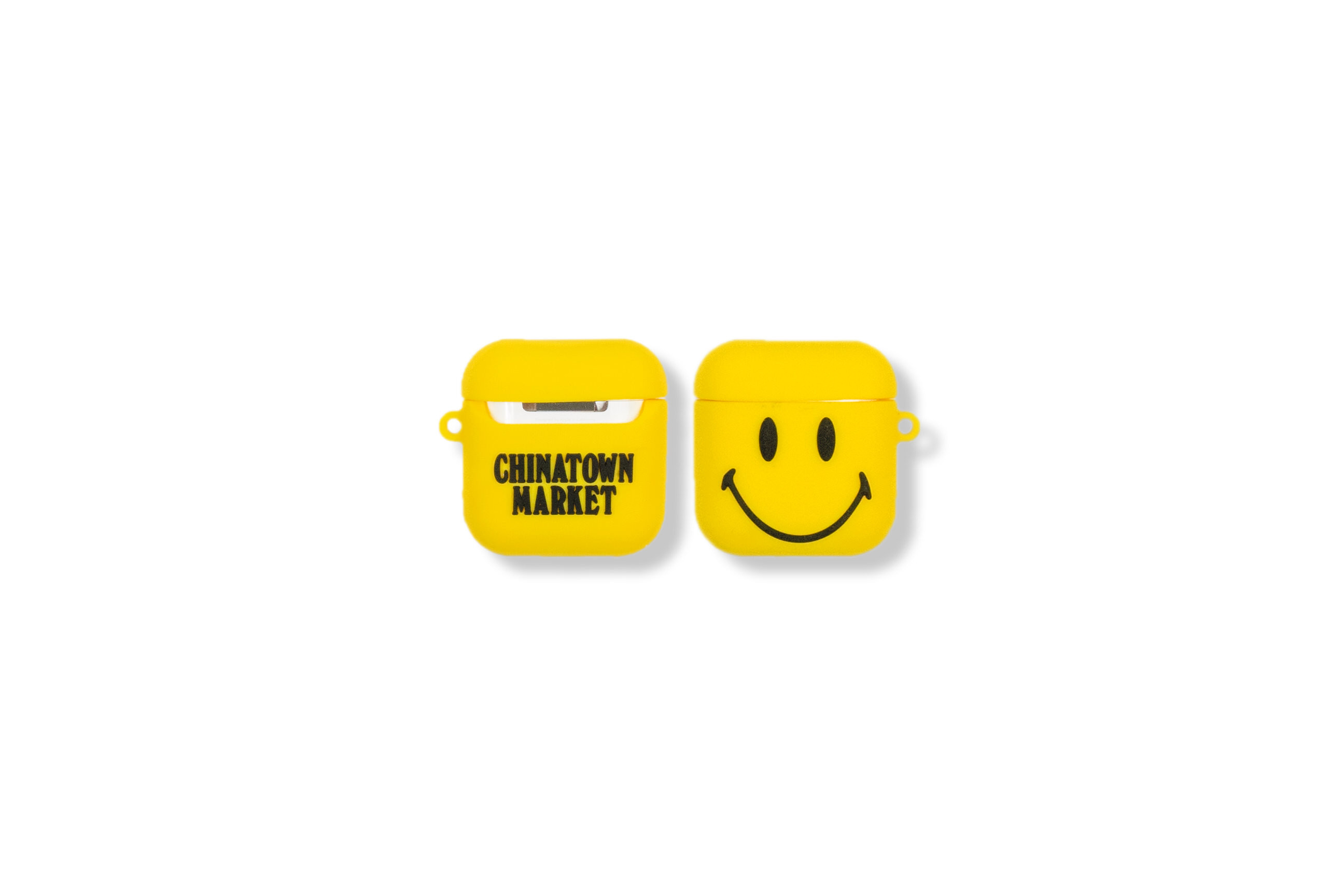 Smiley UO Exclusive AirPods Case Yellow 