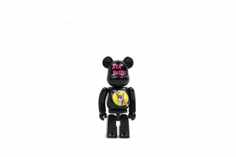 Bearbrick Sex Pistols Japan Limited Edition Cash From Chaos Bearbrick Sex Pistols Japan Limited Edition Cash From Chaos