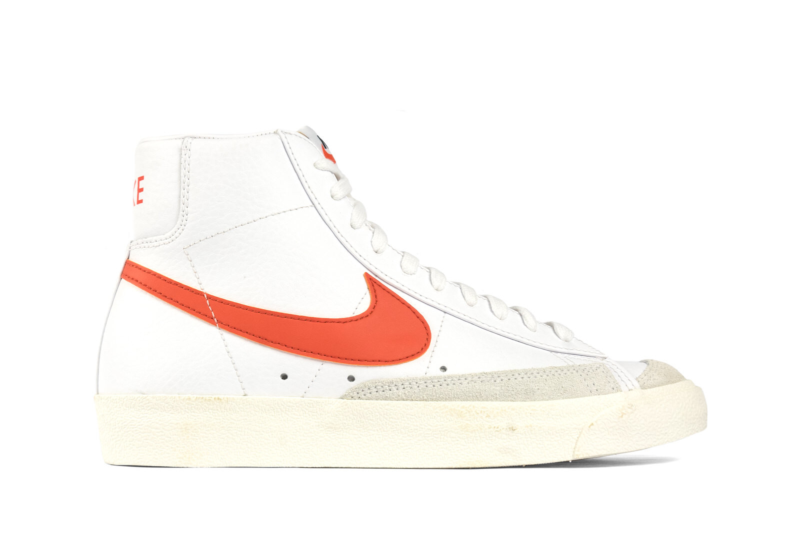 Nike Blazer Mid 77 White Bright Crimson 