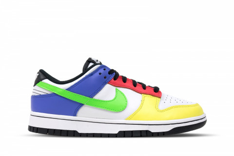 Nike Dunk Low Green Strike (W)