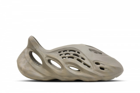 adidas Yeezy Foam RNNR Stone Sage