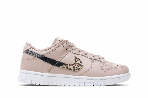 Wmns Nike Dunk Low SE Primal Pink