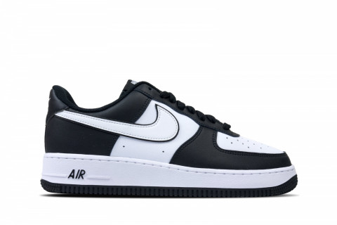 Nike Air Force 1 '07 Low White Swoosh Panda
