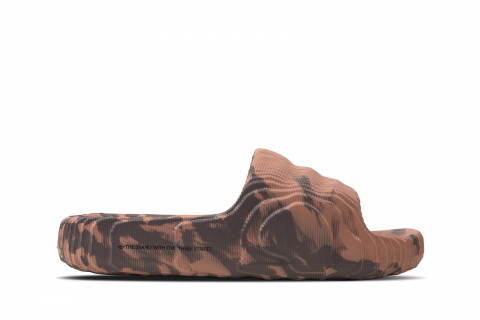 adidas Adilette 22 Slides Clay Strata