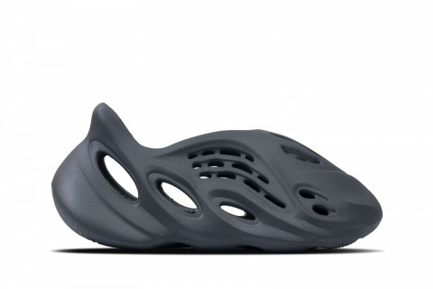 adidas Yeezy Foam RNR Carbon