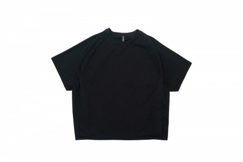HEADLESS Pleat Tee Black 