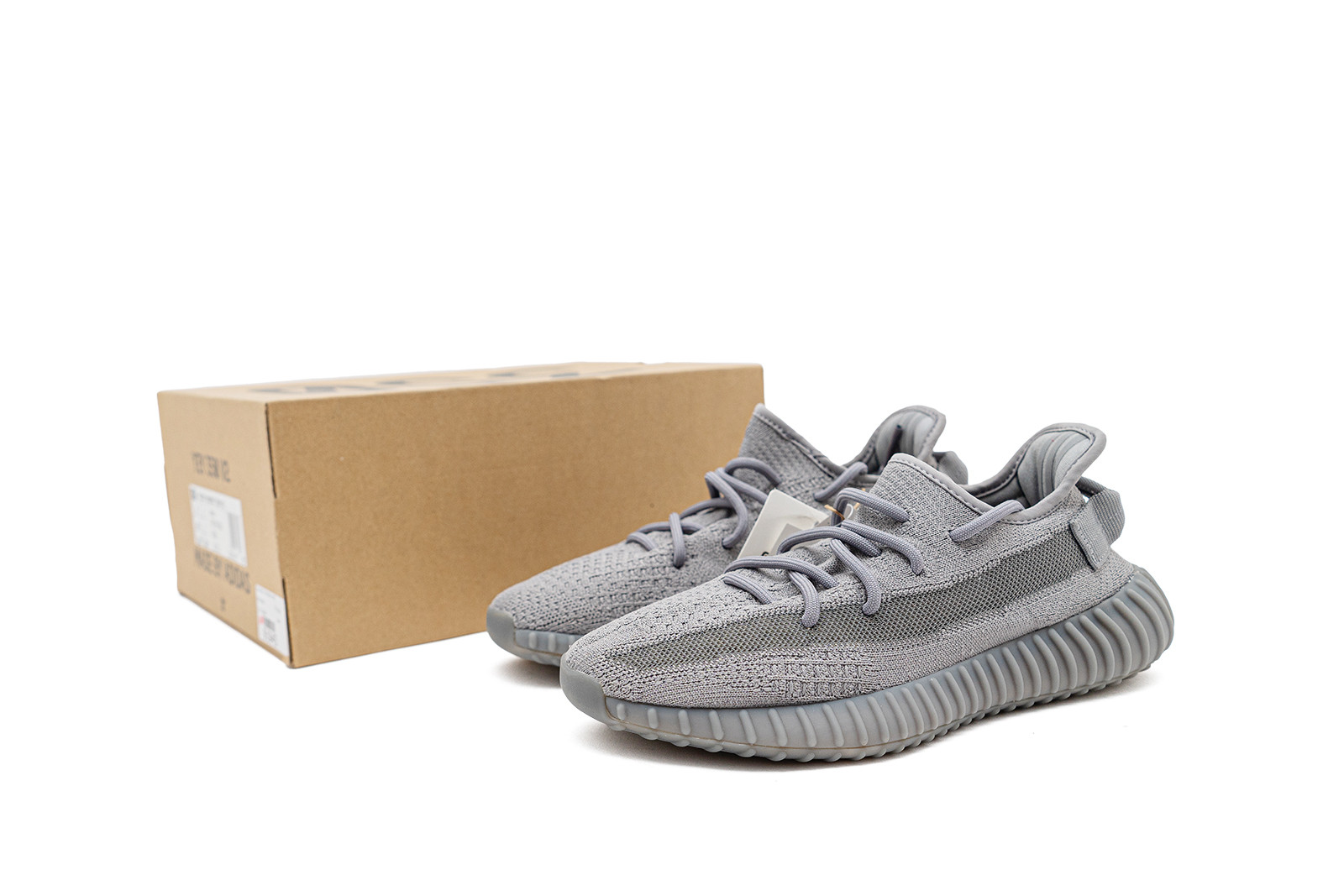 grey yeezys 350 v2