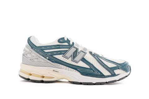NEW BALANCE 1906R BEIGE