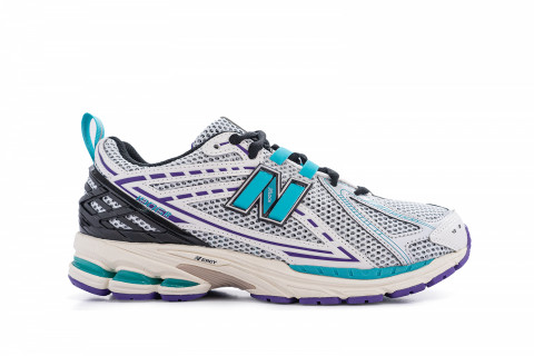 New Balance 1906R Charlotte Hornets
