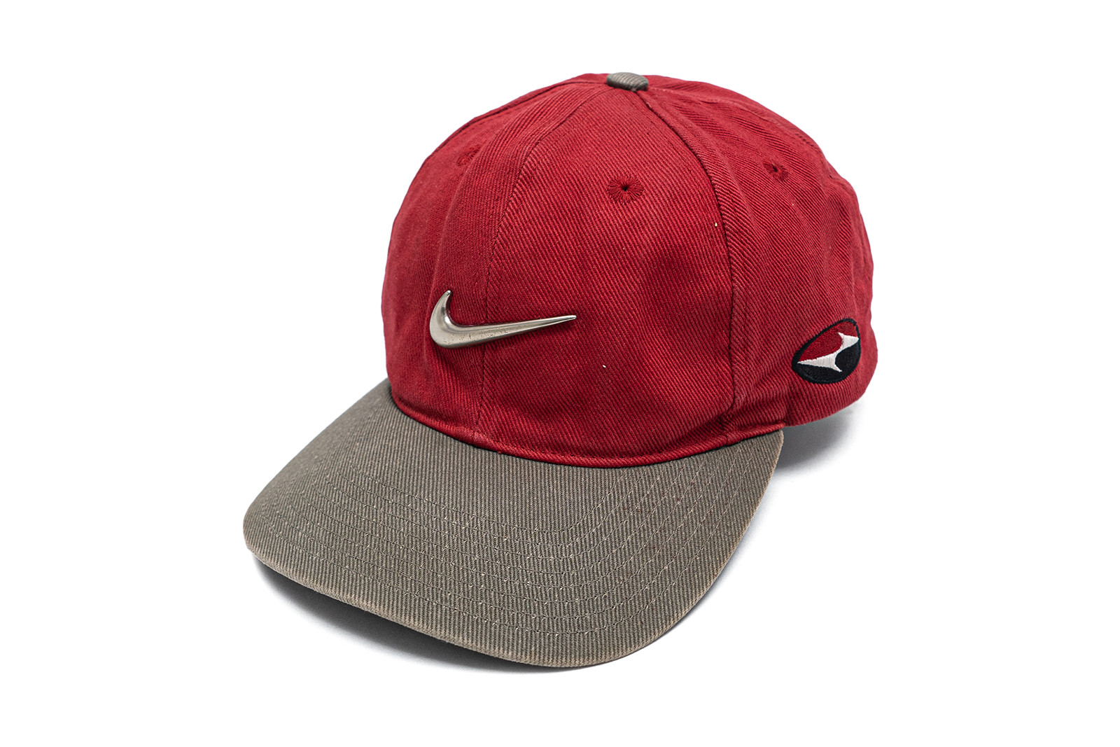 classic nike red swoosh