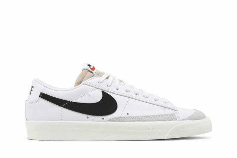 Nike Blazer Low 77 Vintage White Black
